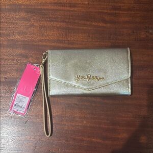 NWT Lilly Pulitzer Gold Wristlet Clutch